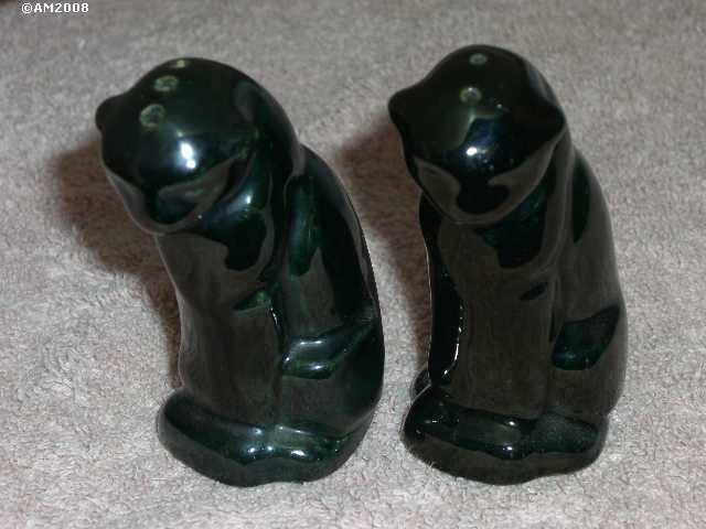 Cat shakers glazed onyx black